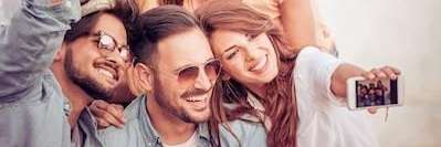 friends taking a selfie | dentist springfield mo