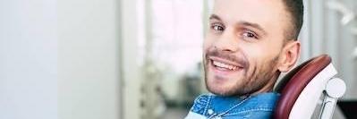 man at the dentist in springfield mo for a dental emergency